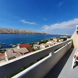 Appartamento Desa - Only For Families, Pag Town
